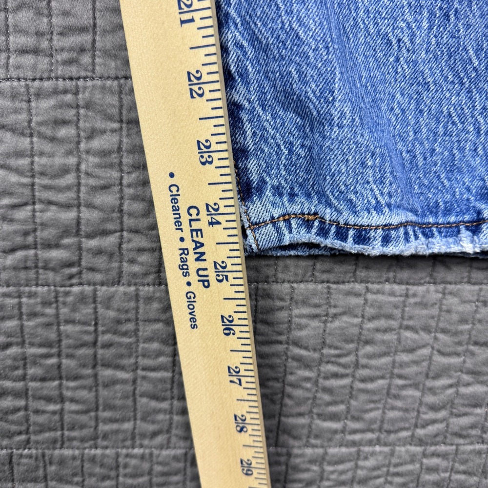 Levis 501 Original Mid Rise Straight Leg Jeans Women 26x26 (26x25 )Light Wash - Picture 12 of 14